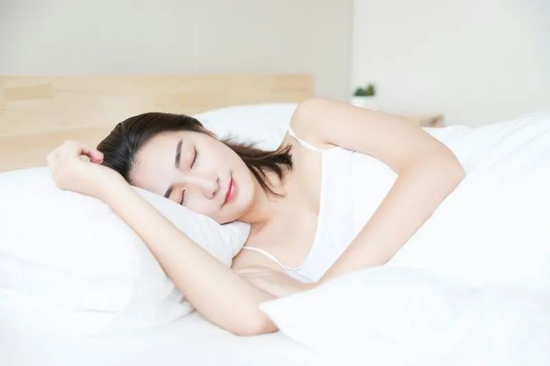 如何预防顽固的外阴外阴白斑疾病？