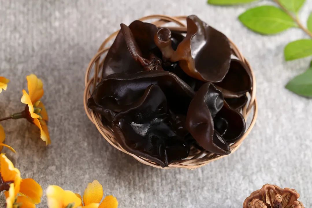 外阴白斑患者可以多吃哪些食物比较健康？