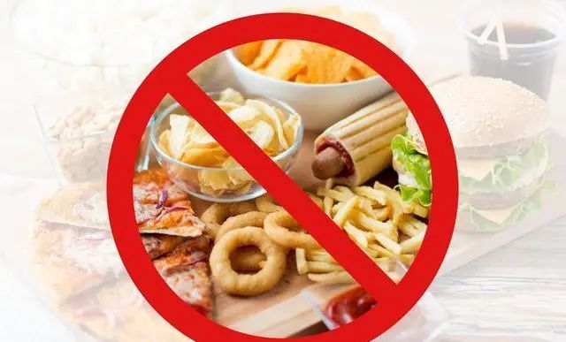得了外阴白斑后不能吃哪些食物? 得了外阴白斑后不能吃哪些食物?
