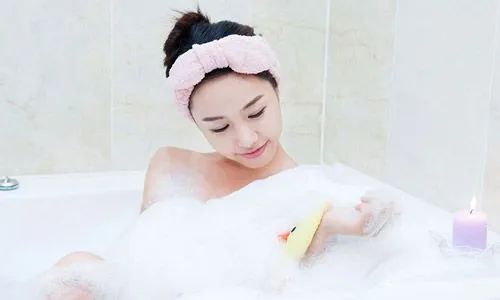 如何在生活中预防外阴白斑疾病? 如何在生活中预防外阴白斑疾病?