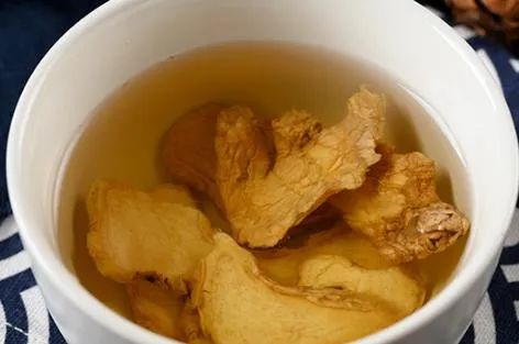 芦荟和生姜水对治疗外阴白斑有用吗? 芦荟和生姜水对治疗外阴白斑有用吗?